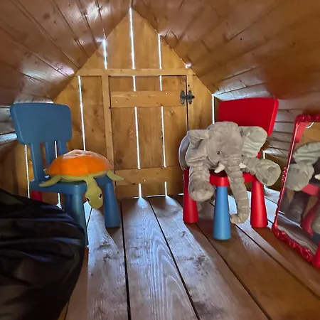 Feriehus Szekelykapu Vendeghaz *